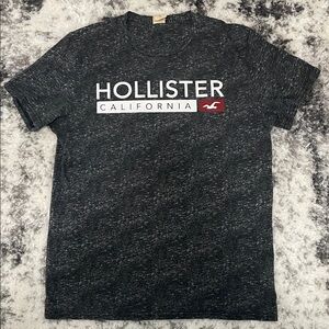 Hollister Men's Charcoal Tee